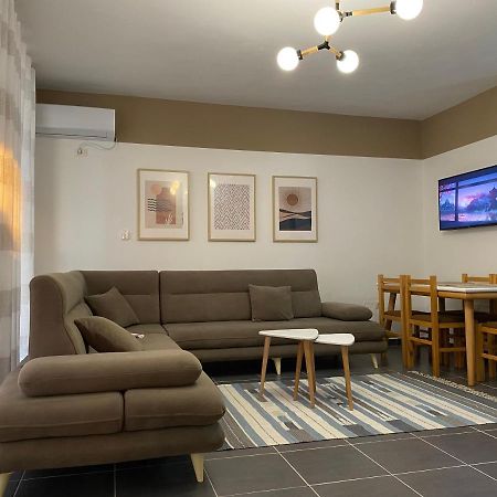 Bellavista Qerret Apartment 1 Golem  Bagian luar foto