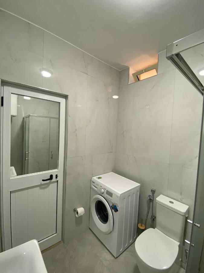 Bellavista Qerret Apartment 1 Golem  Bagian luar foto