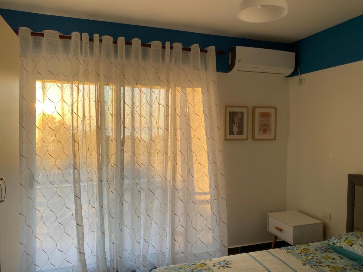 Bellavista Qerret Apartment 1 Golem  Bagian luar foto
